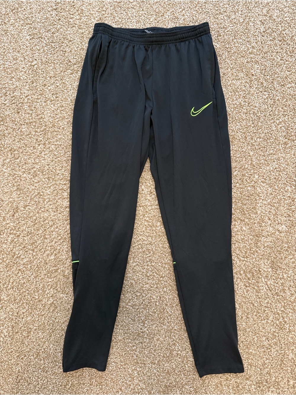 Nike Women’s Academy Track Pants